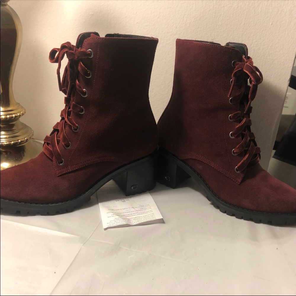 Authentic coach shoes